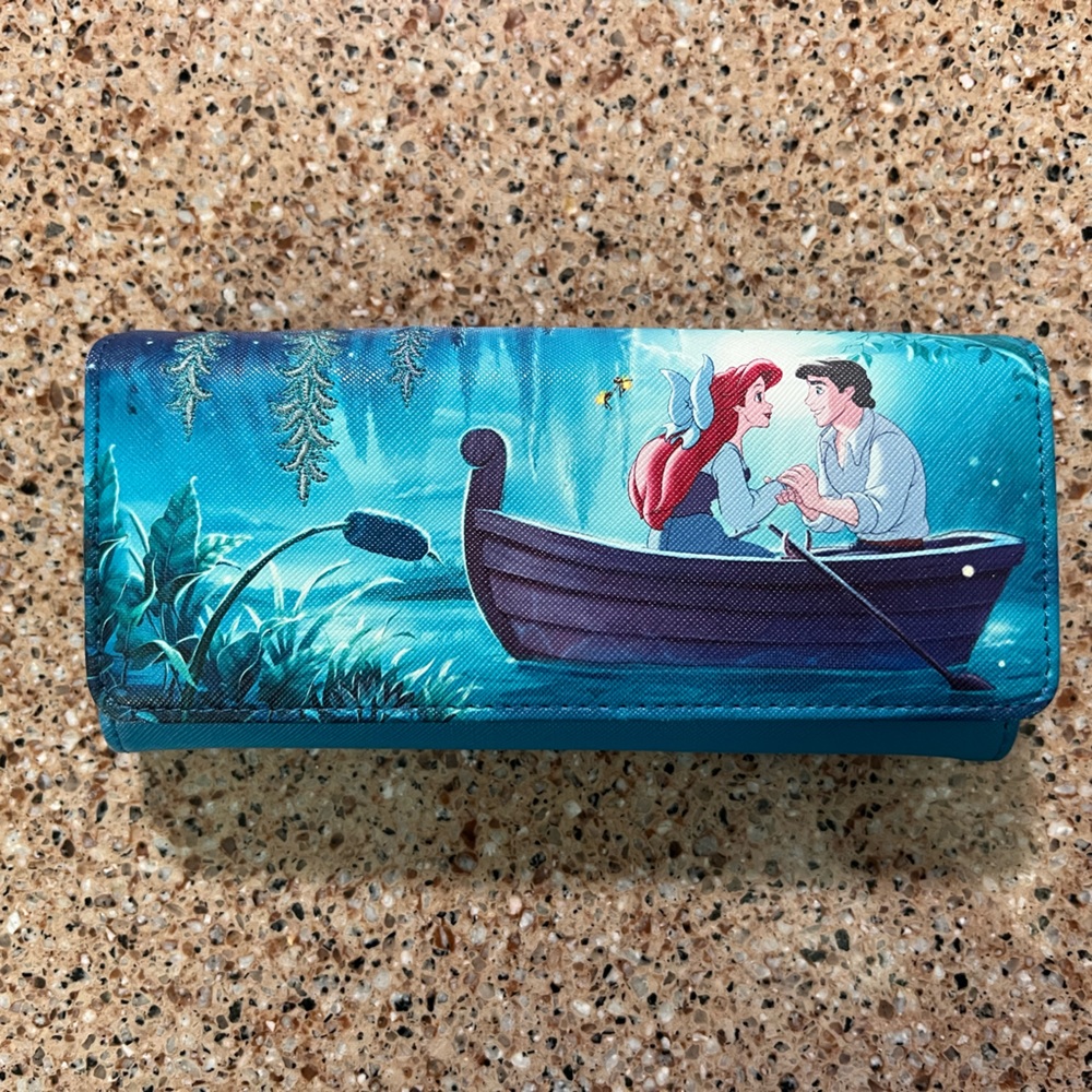 Bioworld Disney Little Mermaid Ariel & Eric Kiss the Girl Flap Wallet Exclusive